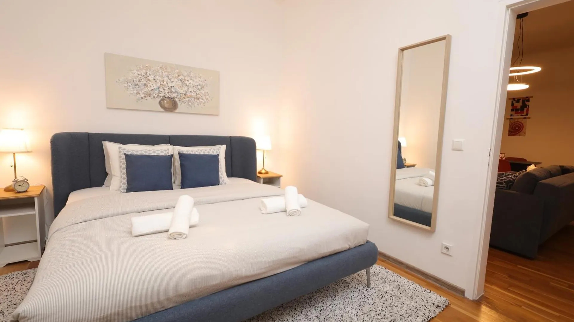 Ruby Holiday Home With Patio Vienna Apartment